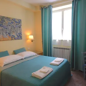 casa-alba-lucca.it-tuscanyhotel.com/